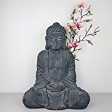 Betender Buddha-Figur sitzend 50 cm groß meditierende Budda Statue XL als Wohnzimmer Deko oder Gartenfigur Anthrazit (Buddha 50cm)