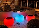 Bubble, Akku, LED beleuchteter Tisch / Sitzhocker, mit Sicherheitsglasplatte, Ø 68 cm, H 41 cm, Oberfläche Ø 40 cm, Polyethylen, ...