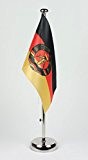 DDR Deutsche Demokratische Republik 15x25 cm Tischflagge (CH) mit 42 cm Chrom Tischflaggenständer, edle Ausführung