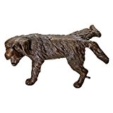 Design Toscano Unartiger Welpe, Pinkelnder Hund, Gartenfigur aus Bronzeguss