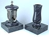 designgrab Alu Grablampe aus Aluminium in Antikoptik mit Kreuz und Grabvase Taille-medium und 2 Stück Sockel eckig in Granit Orion ...