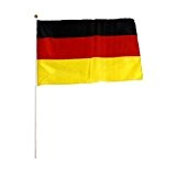 Deutschland Flagge 30 x 45 cm Fahne mit Holzstab