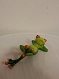 entspannter Frosch liegend, hellgrün aus Kunststein, glänzend, 15 cm
