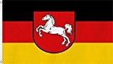 FLAGGE Niedersachsen Fahne, Grösse: ca. 90x150 cm, Ordentliche Qualität - KEINE hauchdünne Ware - Stoffgewicht ca. 90 gr/m2, Reissfest, für ...