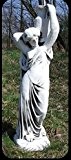 Frau mit Amphore / weiß mit Schattierungen (A128), Gartenfigur aus Steinguss, Wasserspiel, Höhe: 93 cm, Gewicht: 35 kg