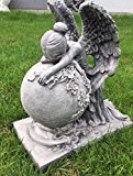 Gartenfigur Steinfigur Engel Angel auf Kugel ca. 38 cm ca. 15 kg Frostfest