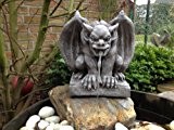 Gartenfigur Wasserspeier Gargoyle Figur Steinfigur für Garten Deko Koi Teich