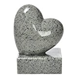 Grabschmuck-Herz auf Sockel Höhe 17,5cm Kunstharz Granitnachbildung (China Grey)