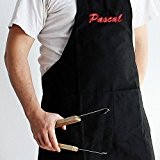 Grillschürze für Männer - Personalisiert mit Namen [ Schwarz ] - Küchenschürze mit verstellbarem Nackenband und großer Vordertasche