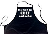 GRILLSCHÜRZE : Hier grillt der Chef noch selbst (Latzschürze - Grillen, Kochen, Berufsbekleidung, Saarland), schwarz, GÜNSTIGE SCHÜRZE