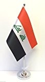 Irak Satin Flagge mit verchromtem Standfuß Schreibtisch-Flagge