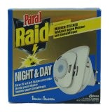 Raid® Day & Night Insekten Stecker inkl. 1 Nachfüller/ Starter Kit/ gegen Mücken, Fliegen und Ameisen