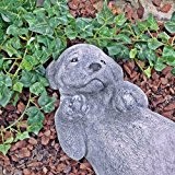Steinfigur Hund LABRADOR Welpe liegend Tierfigur Frostfrei Garten Deko massiver Steinguss