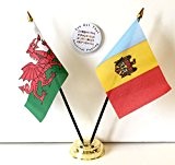 Wales & Moldawien Double Freundschaft Tisch Flaggen & Badge Set