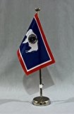 Wyoming USA Bundesstaat 15x25 cm Tischflagge (CH) mit 42 cm Chrom Tischflaggenständer, edle Ausführung Tisch Flagge